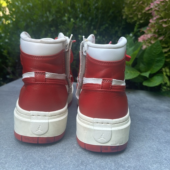 LIKE NEW - PLATFORM NIKE AF1 - Picture 3 of 3